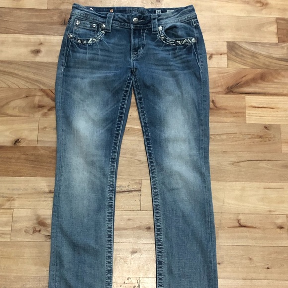 Miss Me jeans. Size 28. - Picture 1 of 6